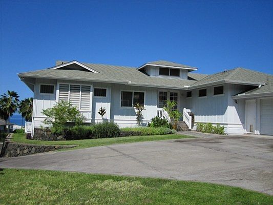 4th image of 77-6371 Kaheiau St