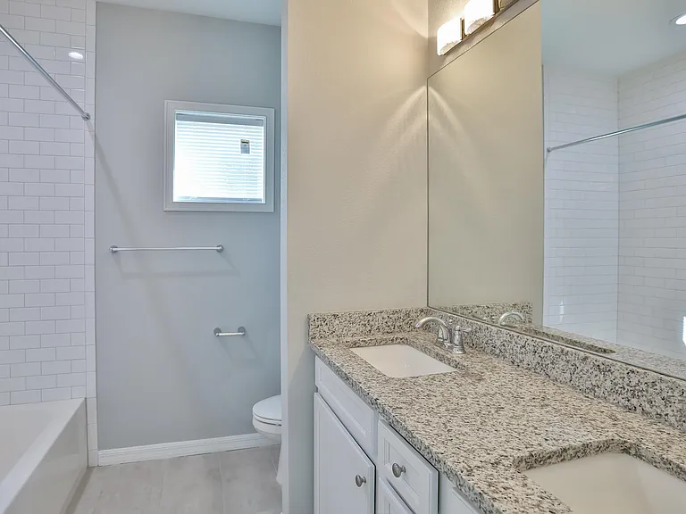 116 W Amelia Ave #A — Photo 13