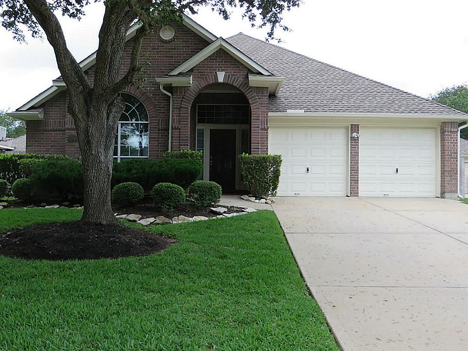 1st image of 20910 Newbury Park Dr