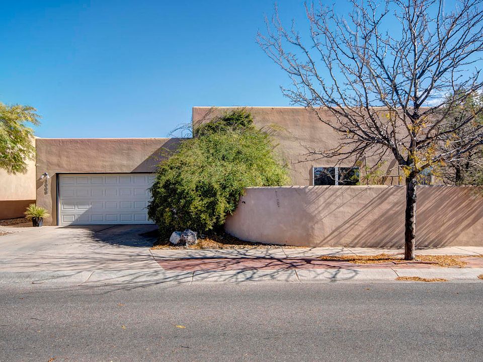 1st image of 3008 Los Tomases Dr NW