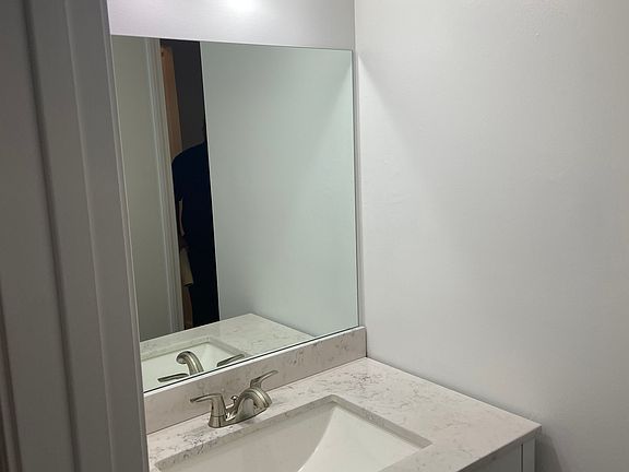 5th image of 5710 N Autumn Ridge Ct APT C