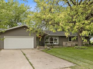 4358 Gray Rd, Deforest, WI 53532