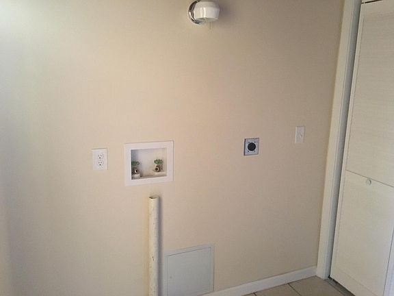 3rd image of 2318-2322 Michael Ct