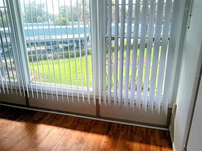 333 Lake Howard Dr NW #312C — Photo 16
