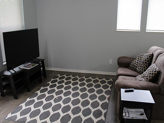 2nd image of 761 McAllister Ave