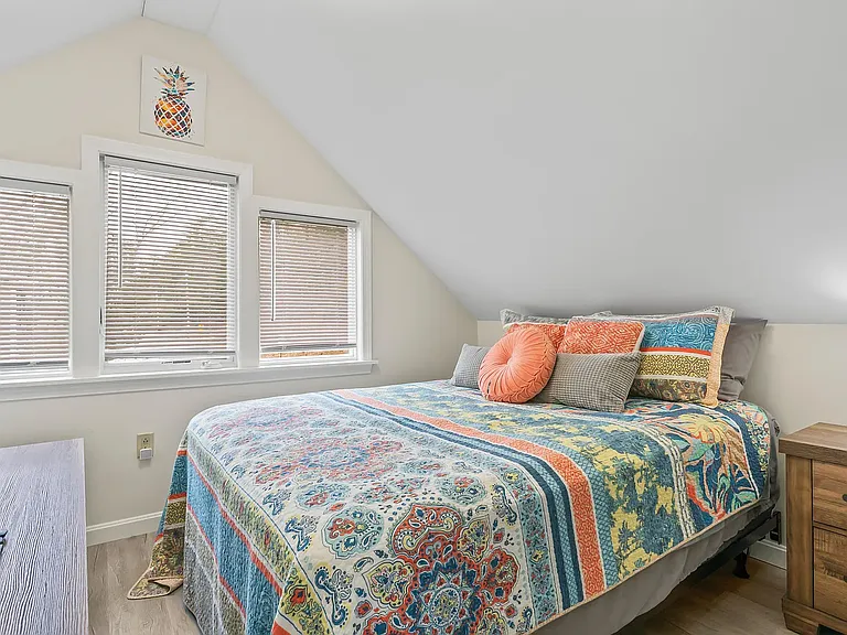 618 Gurnet Rd — Photo 33