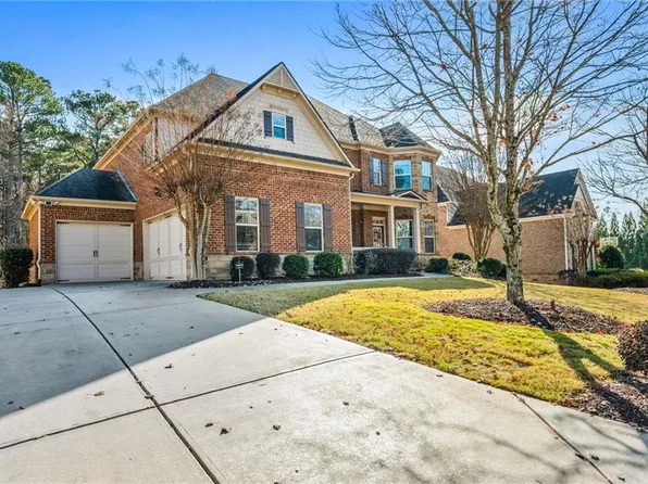 2572 Walden Estates Dr, Marietta, GA 30062