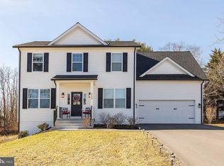 112 Masters Dr, Cross Junction, VA 22625