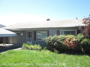 690 S Modoc Ave, Medford, OR