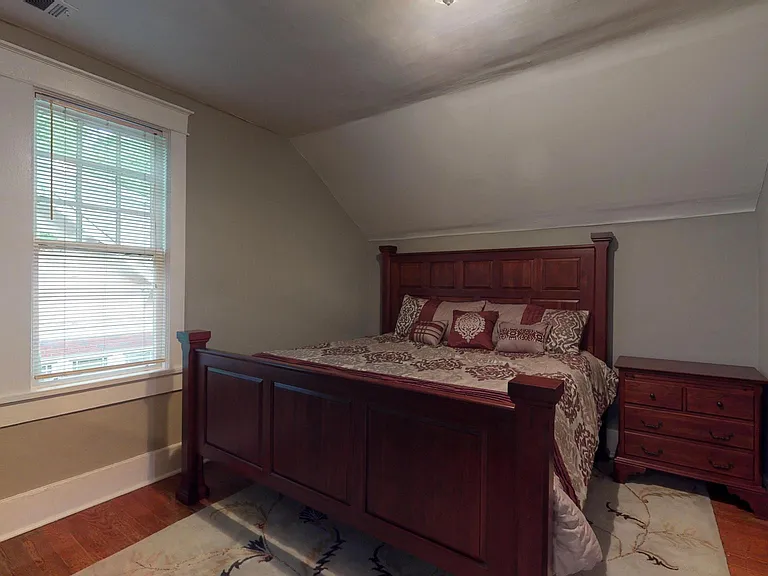 2508B Blair Blvd #B — Photo 6