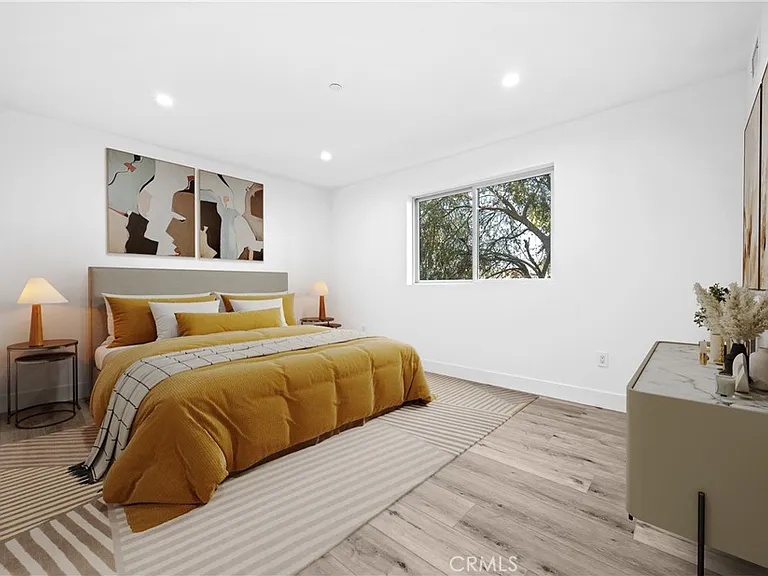 4214 Fulton Ave #202 — Photo 10