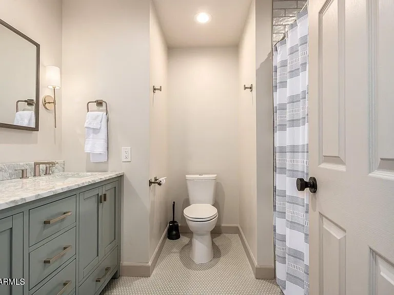 15805 N 60th Way — Photo 26