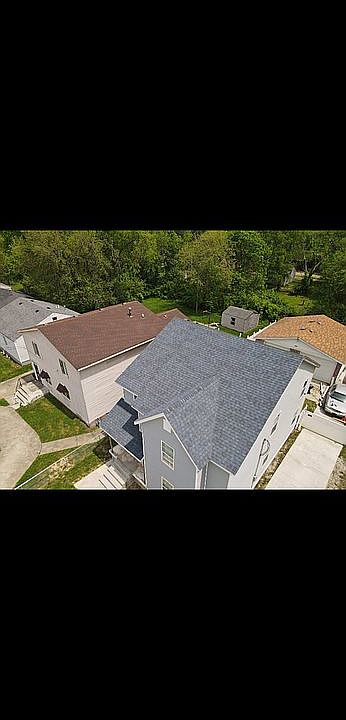 2nd image of 2041 S 41st St
