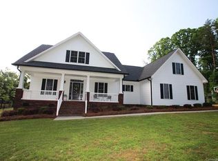 10453 Mount Olive Rd, Mount Pleasant, NC 28124