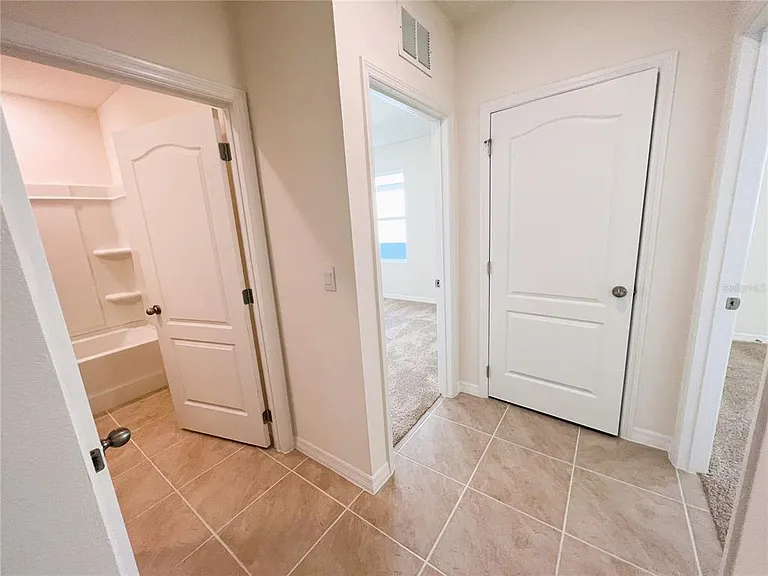 2127 Desert Rose Dr — Photo 13