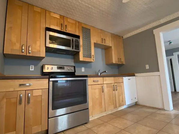 9 Mount Auburn St Unit 11, Somersworth, NH 03878