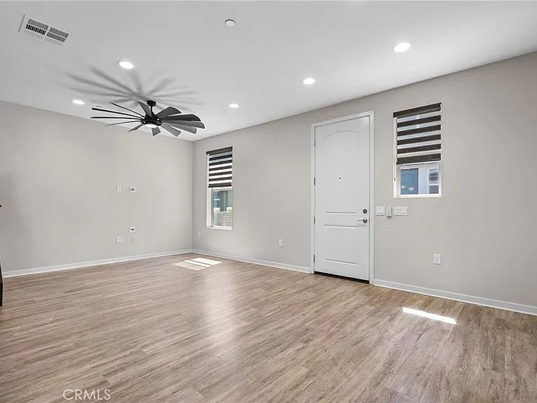 105 Red Brick Dr — Photo 8