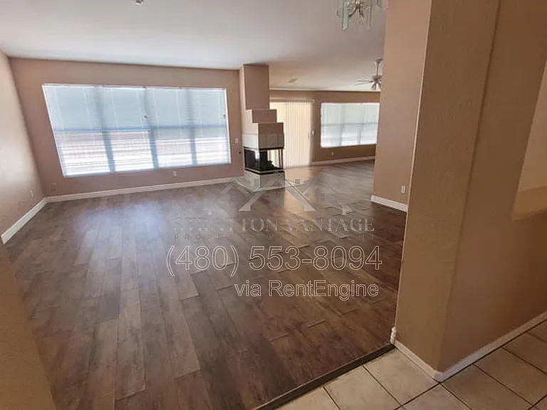 6714 W Wahalla Ln — Photo 21