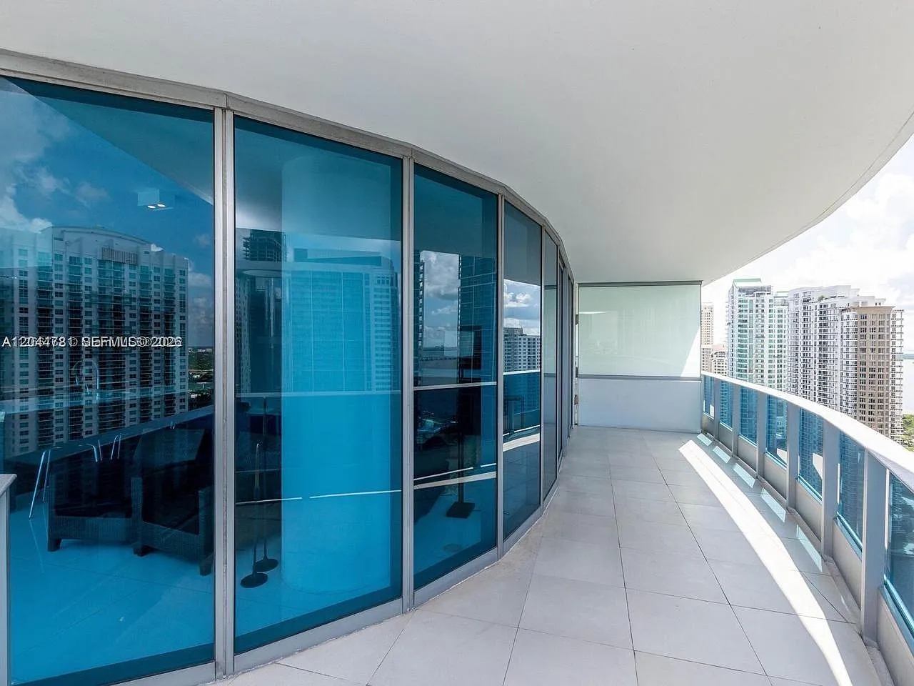 Epic West Condo — Photo 3