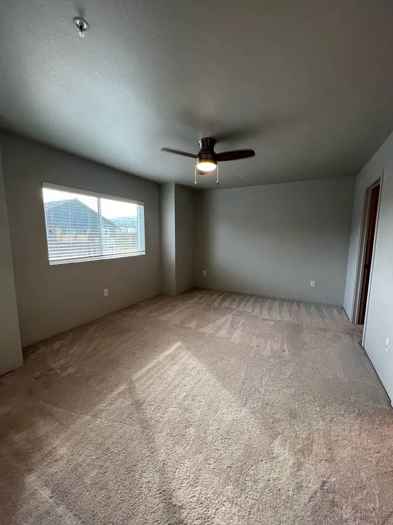 3 Bedroom Townhouse in Ho'opili in Ewa Beach — Photo 1
