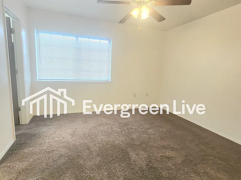 120 Raven Dr — Photo 18