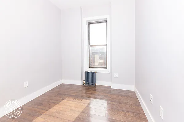Rented by MySpaceNYC | media 18