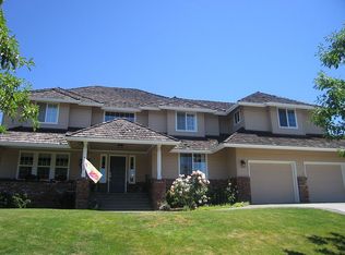 2520 Meadowcreek Dr, Medford, OR