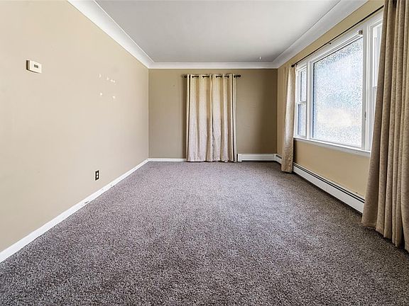 4th image of 805 Morlando Dr