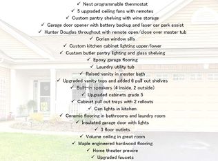 561 Tuscan Vw, Elgin, IL 60124