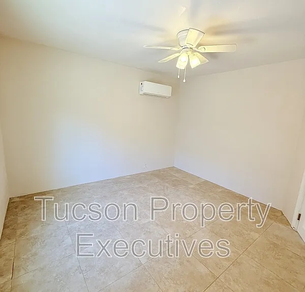 2925 N Estrella Ave #1 — Photo 9