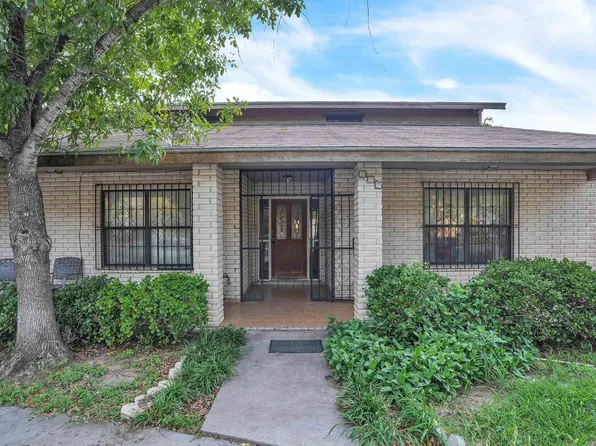 907 Graceland Dr, Laredo, TX 78045