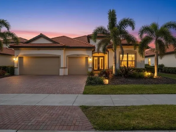 10900 Tarflower Dr, Venice, FL 34293