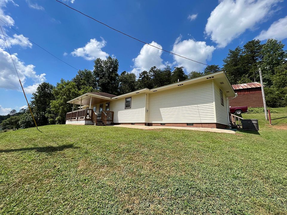 881 Highway 706, West Liberty, KY 41472 | MLS #22019352 | Zillow