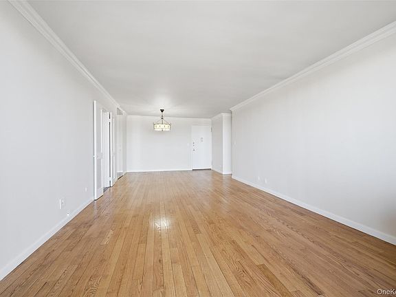 5th image of 2 Bay Club Drive #11Z