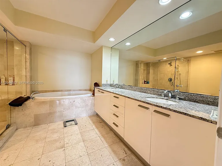 1800 S Ocean Dr #2203 — Photo 24