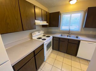 4302 S 27th St #1, Lincoln, NE 68512