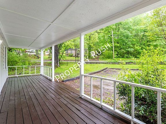 3rd image of 91 Circle Dr #B