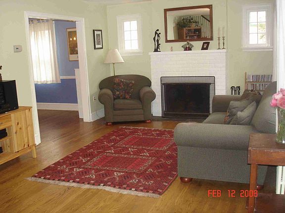 2nd image of 1439 Lawndale Ave