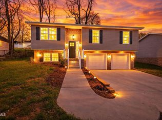 1950 W Stone Dr, Kingsport, TN 37660