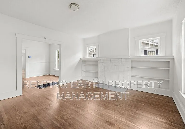 4813 Court S — Photo 17