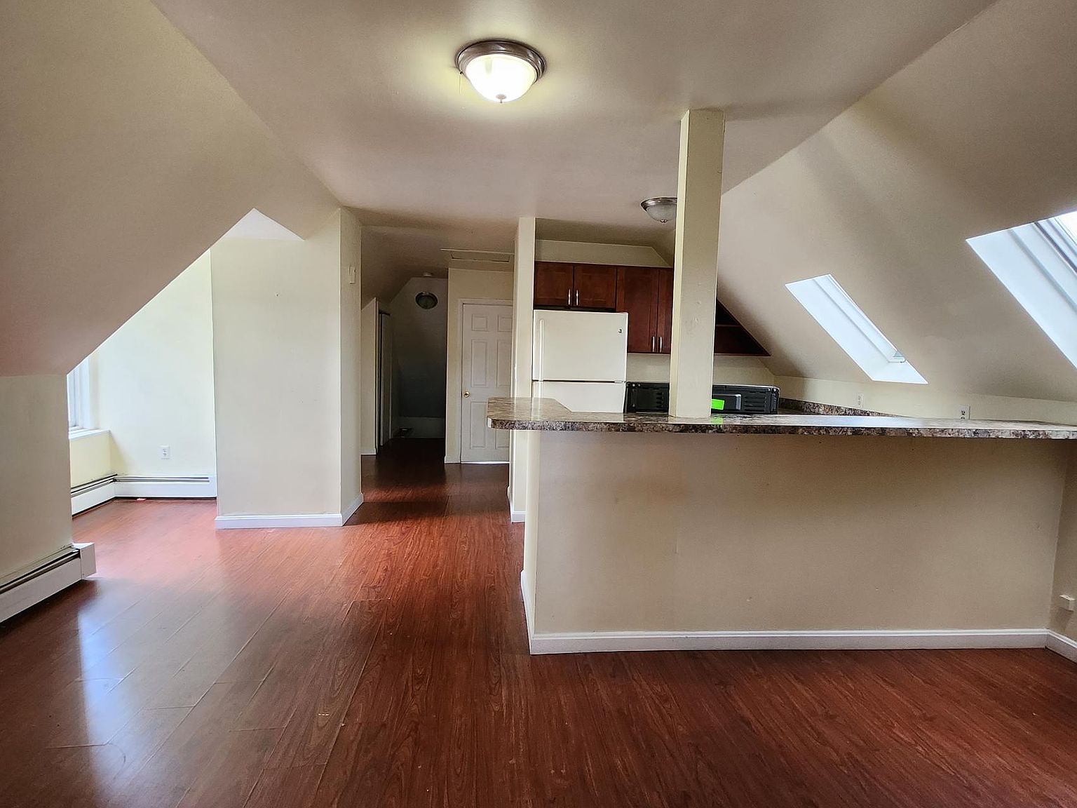 76 Tewksbury St FLOOR 3, Lawrence, MA 01843 Zillow