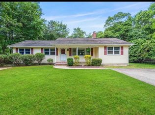 390 Chandler Rd, Jackson, NJ 08527