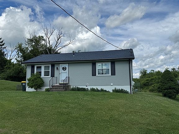 2nd image of 66 S Woodhill Ave