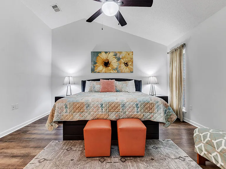 8301 Manhatten Dr — Photo 33