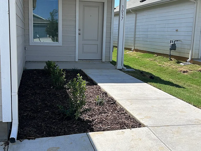 3037 Tokara St — Photo 3