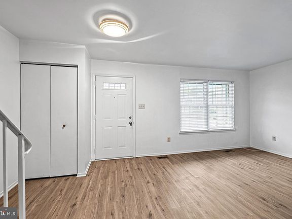 5th image of 7032 Marbury Ct