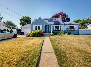 510 11th Street, West Babylon, NY 11704