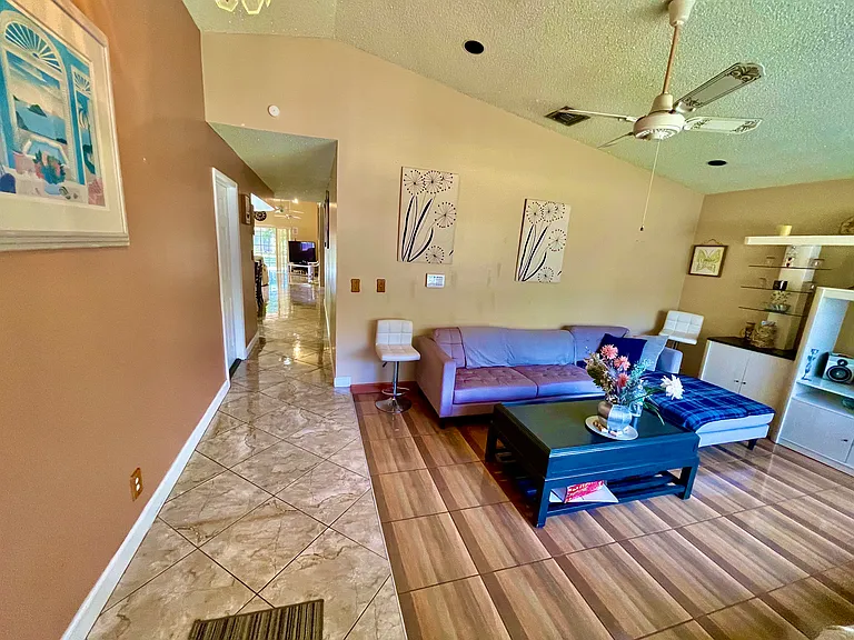 2643 Fillmore St — Photo 8