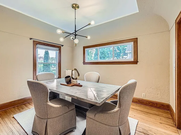 5053 Ewing Ave S — Photo 8