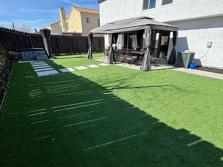 2242 Gregory Ave — Photo 57